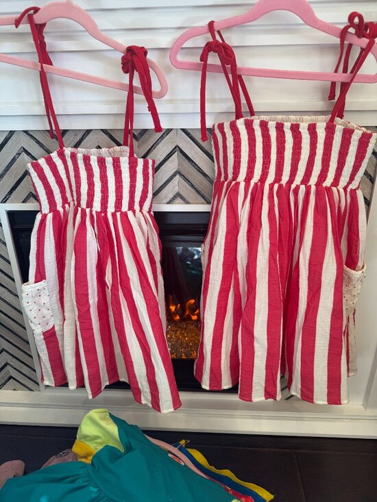 Sweet Honey Red white Striped dress 8 & 10 Sister Set - Picture 2 of 7